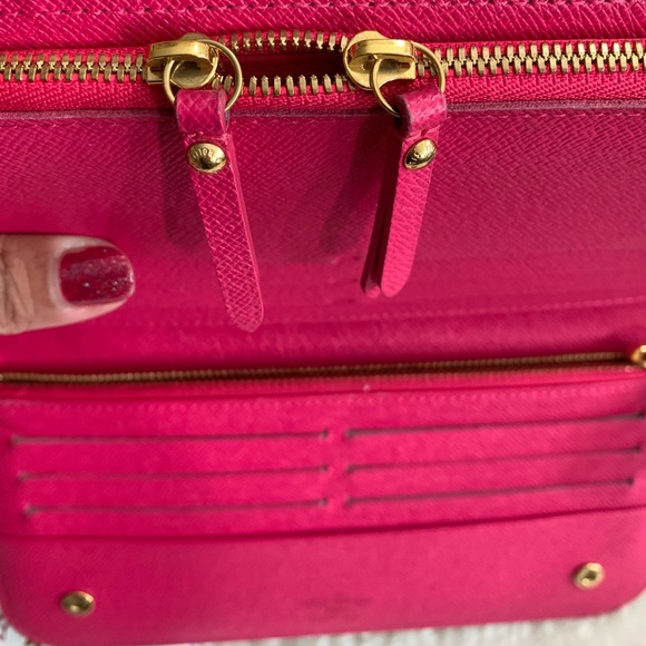 ‼️SOLD‼️Louis Vuitton Black Insolite Wallet - Picture 14 of 16